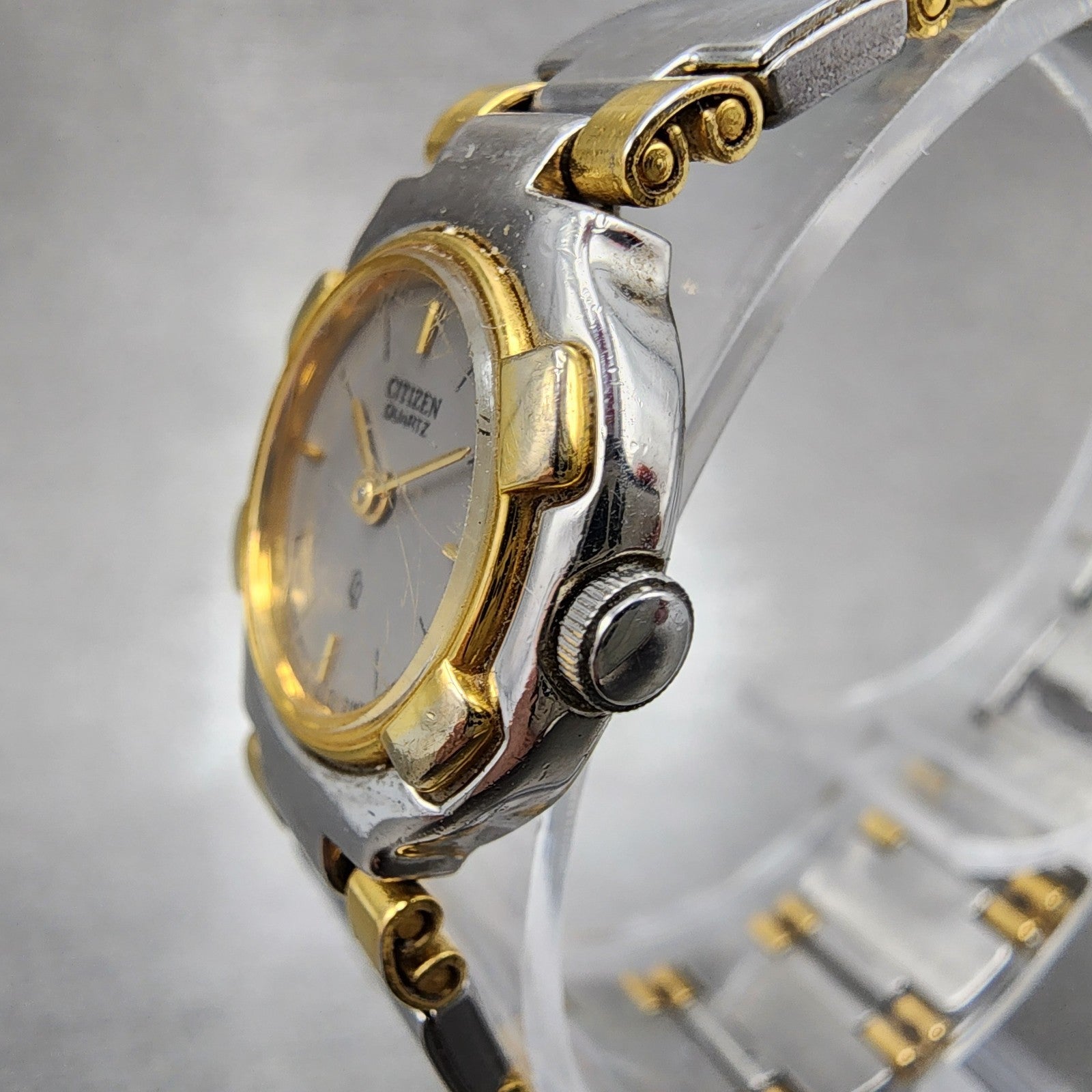Citizen CQ Watch Women 20mm Silver Dial Two Tone Round 3220S05154 New Battery2