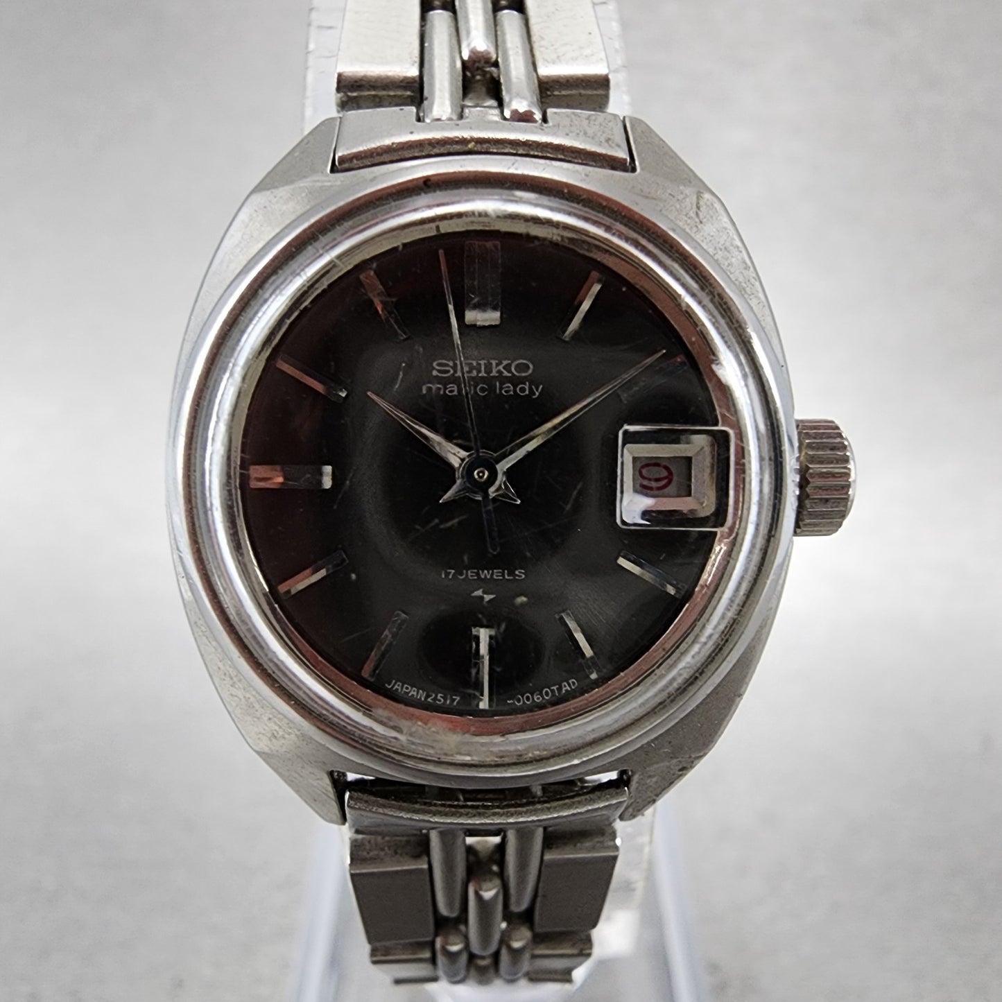 Seiko Matic Lady Watch Women 23mm Gray Dial Silver Tone Automatic 25170211 Runs1