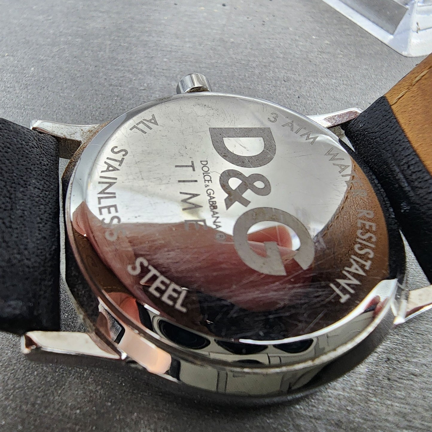 Dolce Gabbana Gloria Watch Women 40mm Black Dial Steel Round DW0008 New battery9