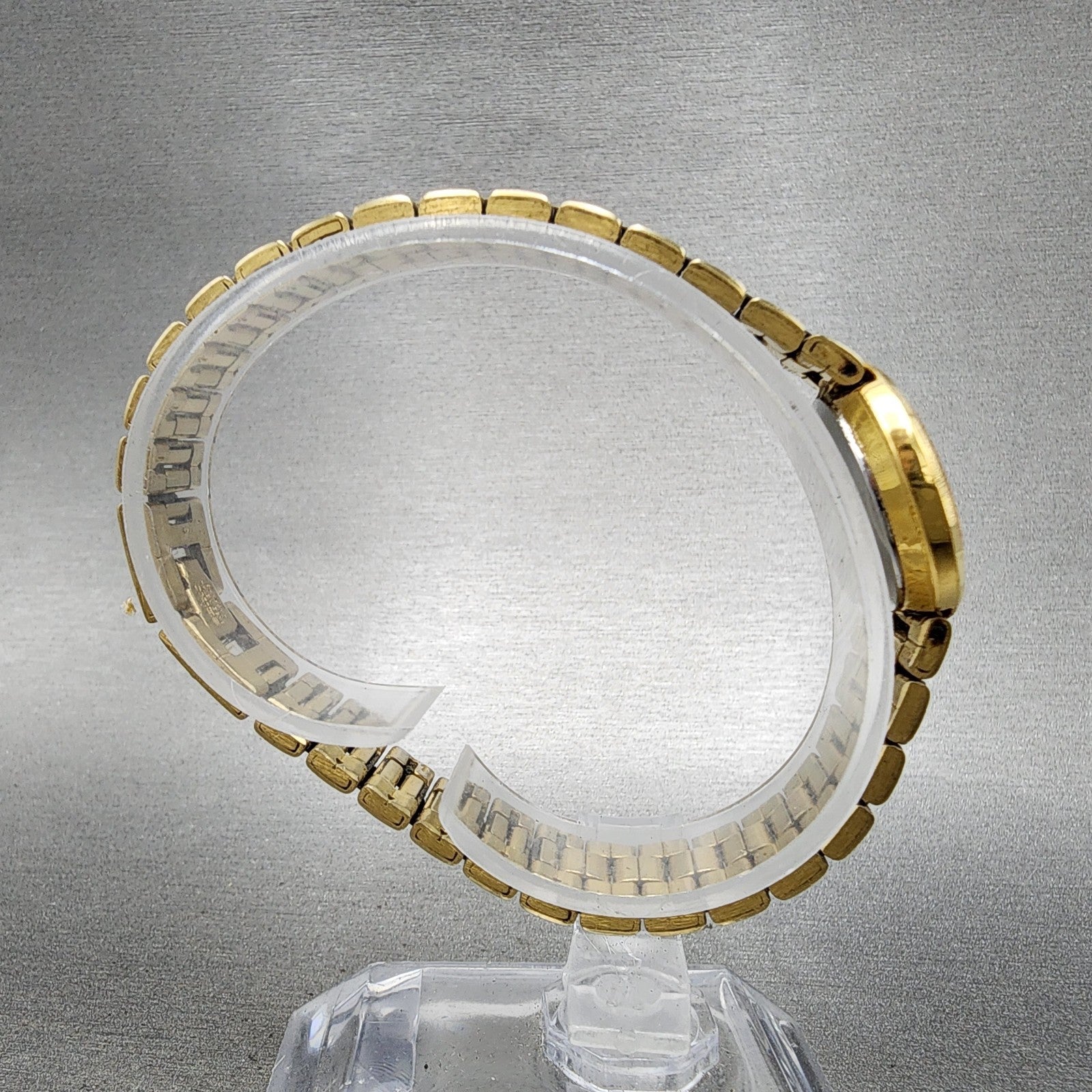 Seiko Watch Women 22mm Black Dial Gold Tone Round 1N010B10 New Battery VTG8