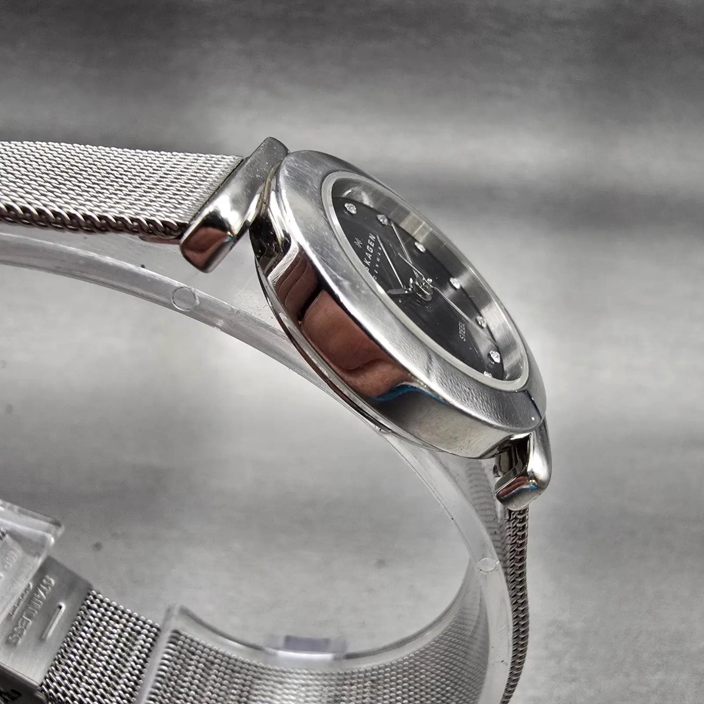 Skagen Watch Women 22mm Black Dial Silver Tone Round 107SSSBD New Battery Mesh3