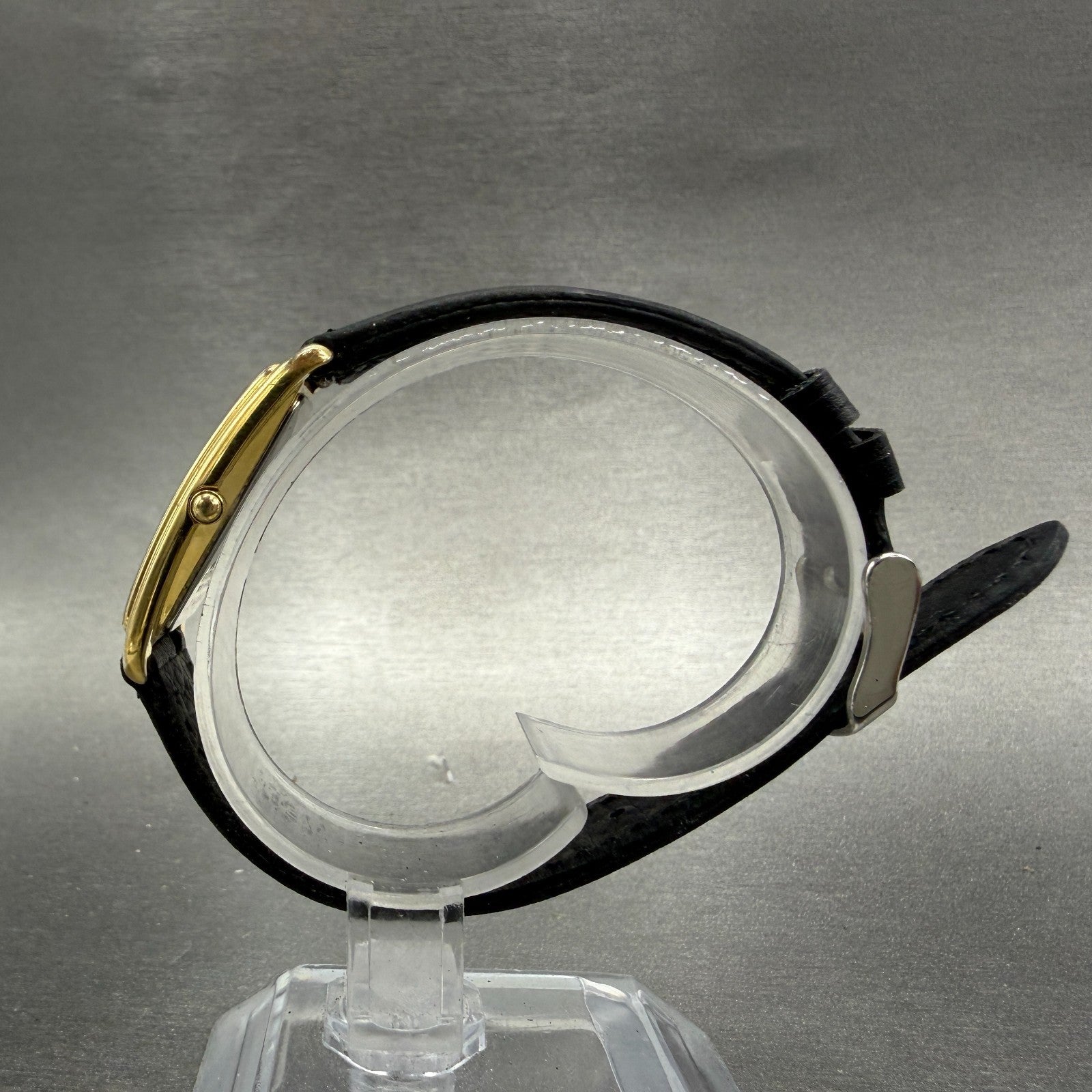 Seiko Tank Watch Women 20mm Champagne Dial Gold Tone 1N00-5G49 New Battery6