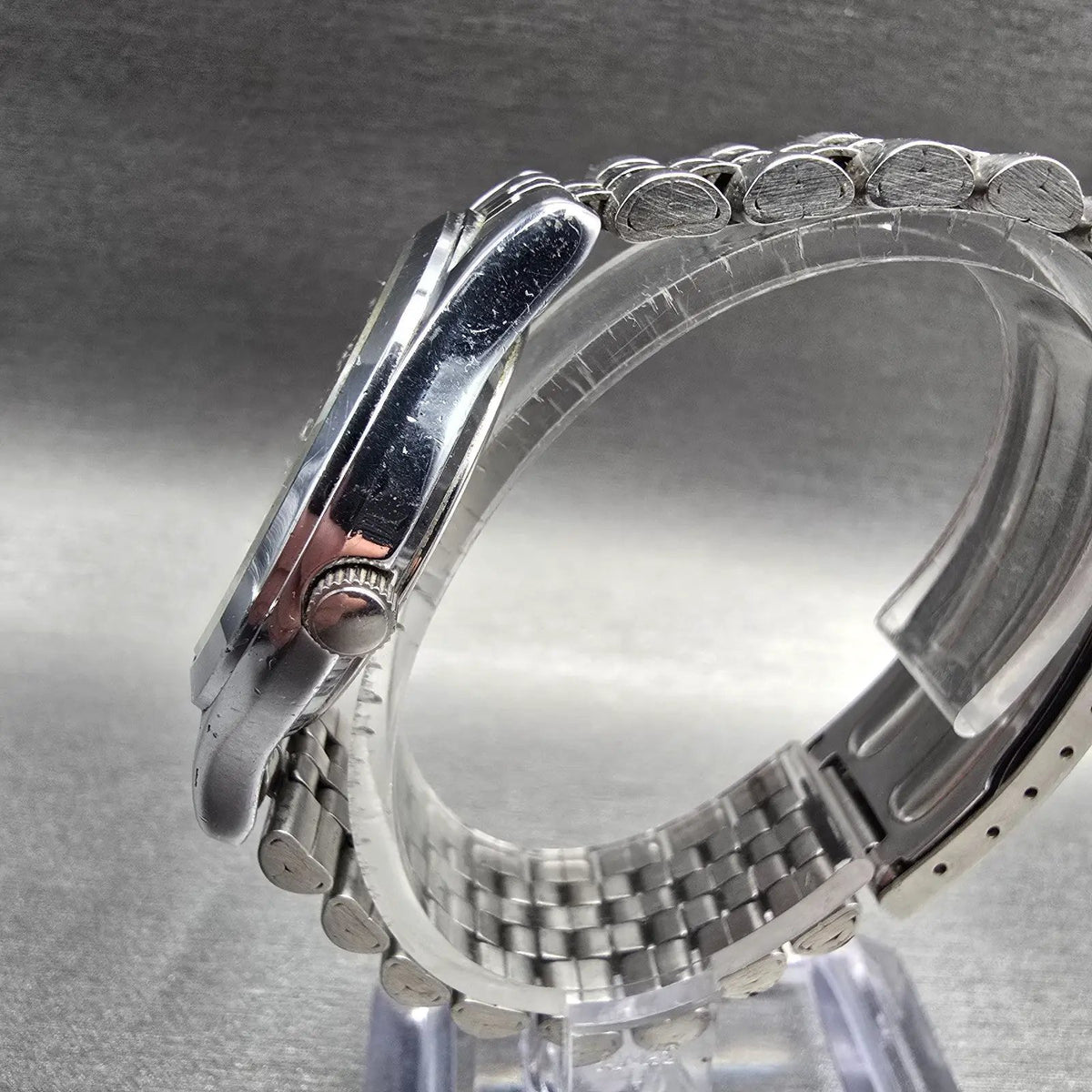 Seiko Alba Watch Men 34mm Luminous Dial Silver Tone Date V733-6C20 New Battery D2