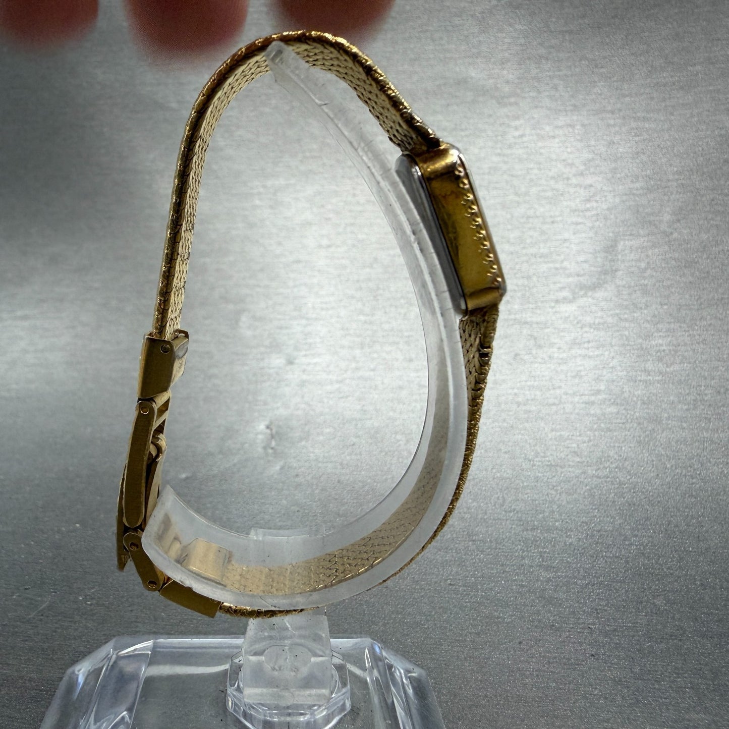 Bulova Tank Watch Women 16mm Black Dial Gold Tone 92J54 New Battery Vintage8