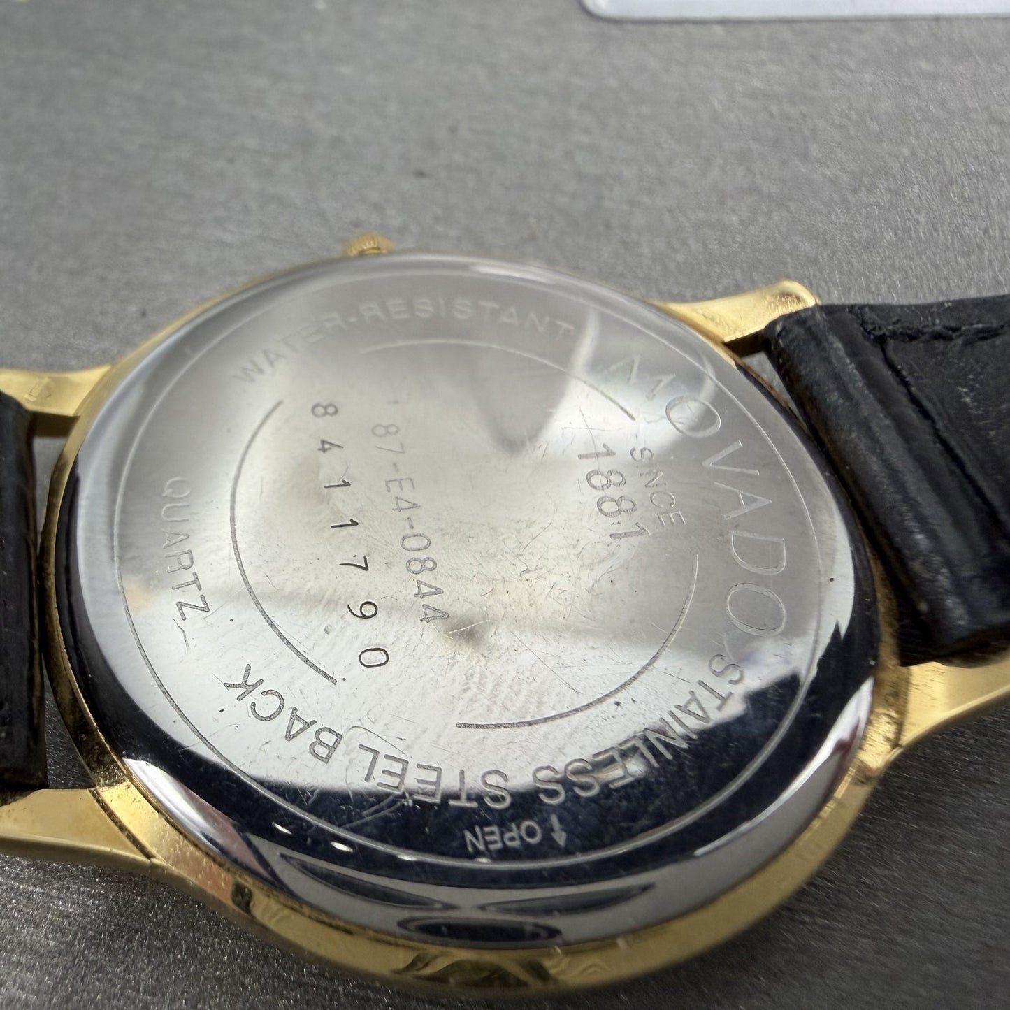 Movado Museum Watch Men 35mm Black Dial Gold Tone Round 87E40844 New Battery A9