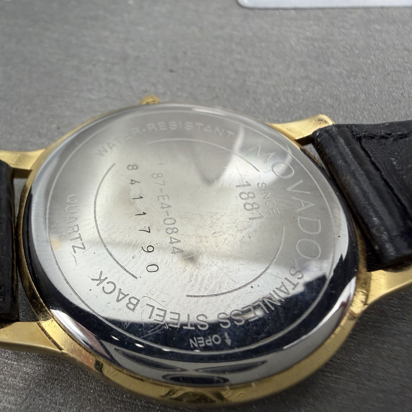 Movado Museum Watch Men 35mm Black Dial Gold Tone Round 87E40844 New Battery A9