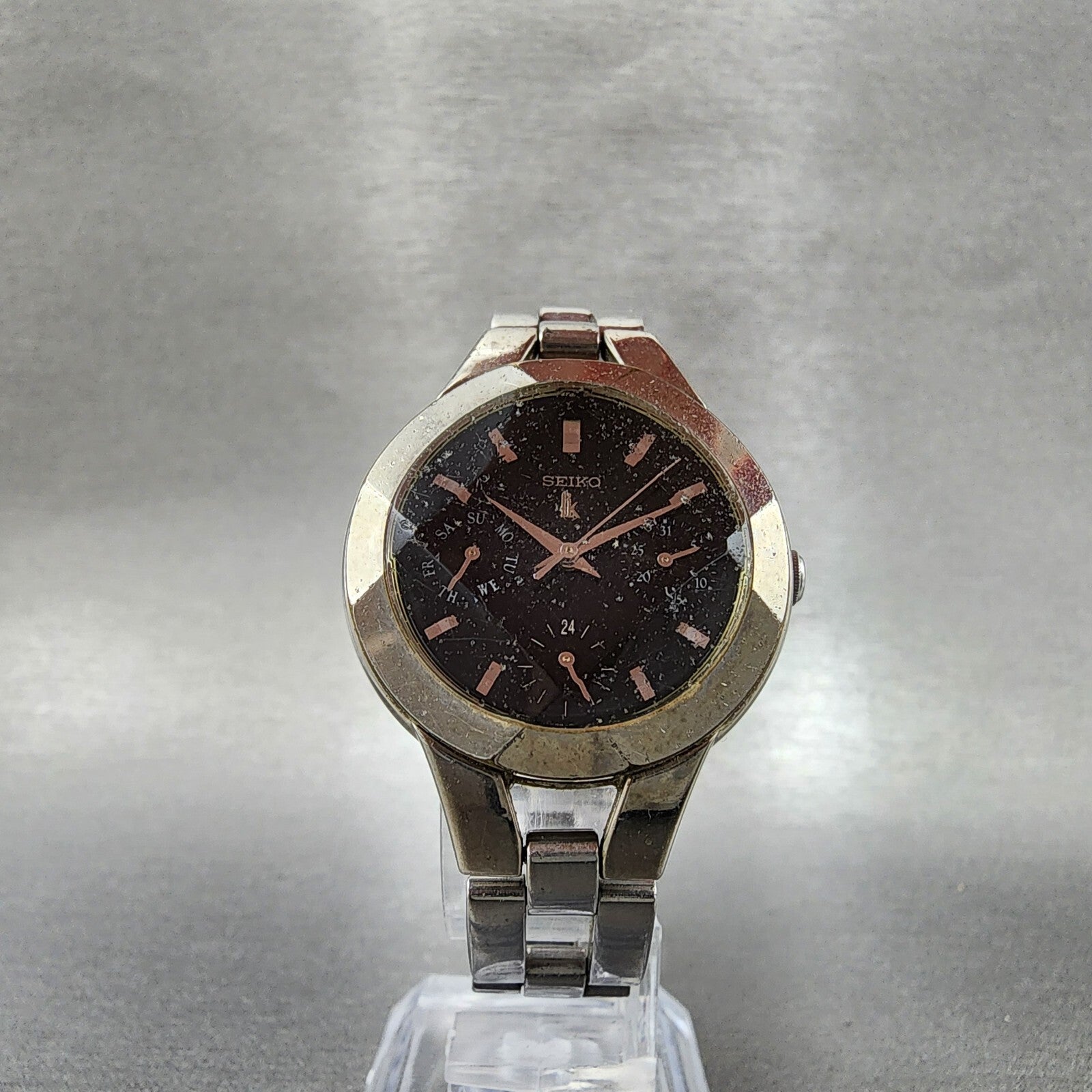 Seiko Lukia Watch Women 31mm Black Dial Silver Tone Daydate Round New Battery5