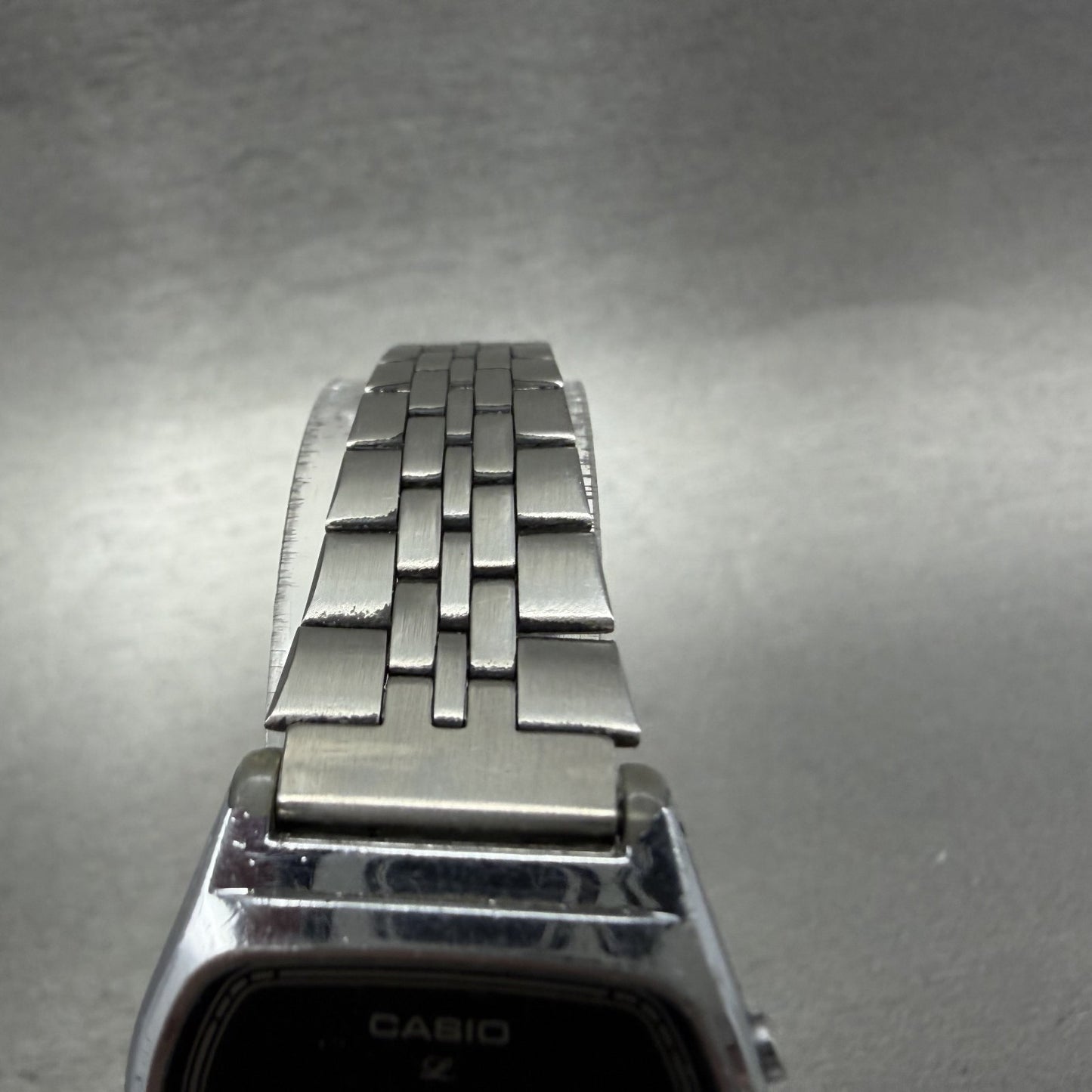 Casio LB320 Watch Women 25mm Digital Silver Tone Round New Battery Vintage4