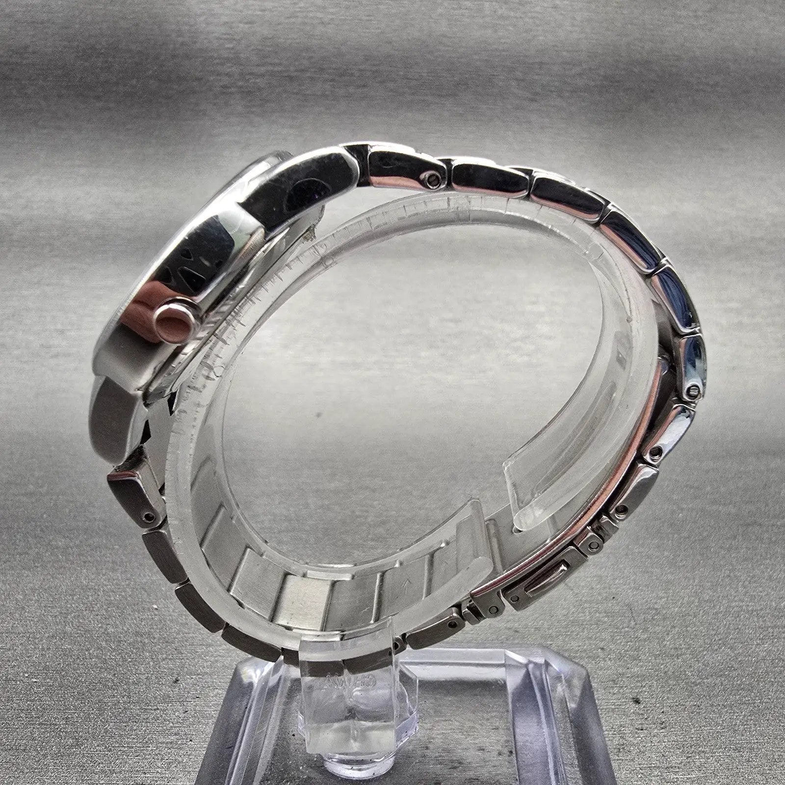 Citizen Eco-Drive Watch Women 30mm Silver Dial Silver Date J015-S095921 Runs6