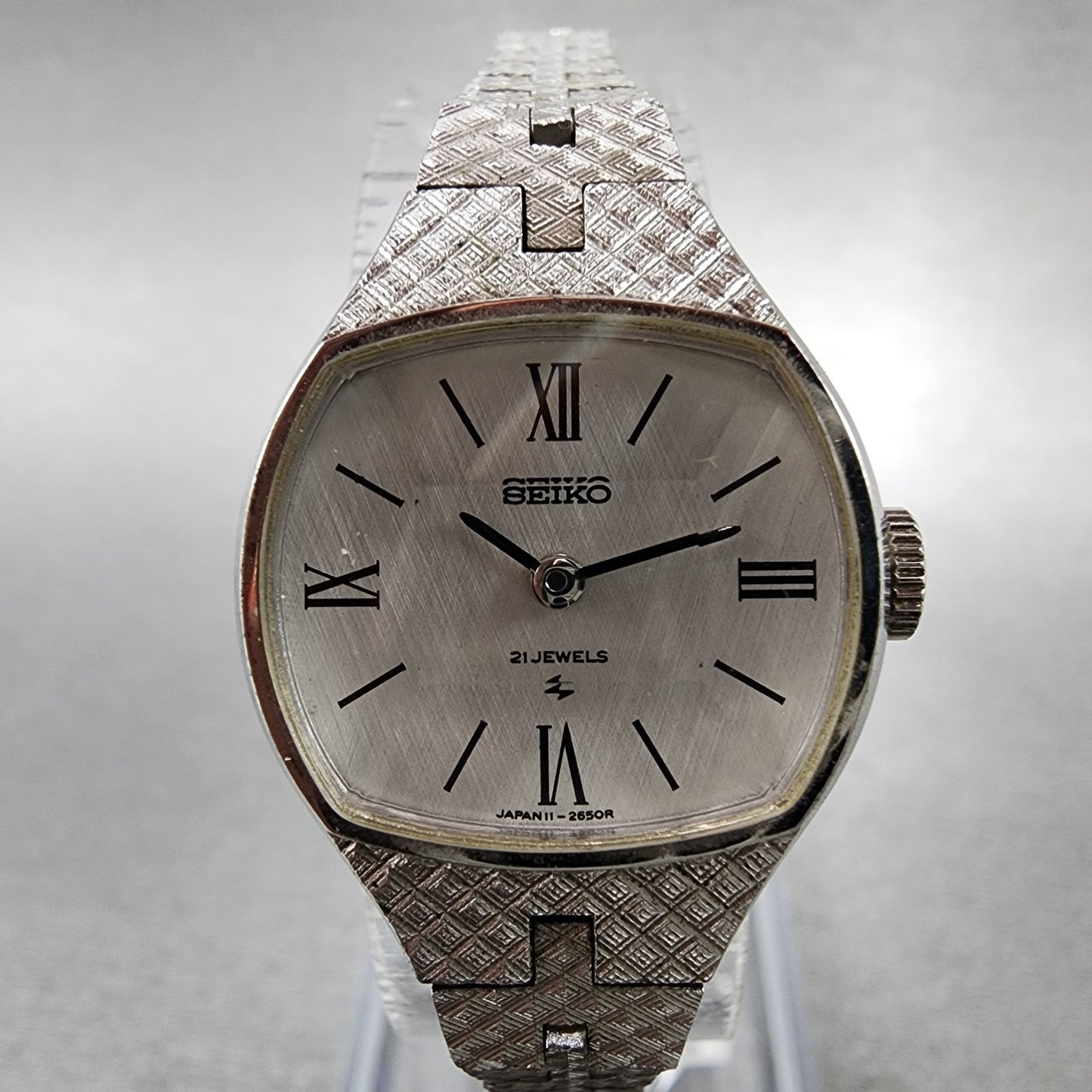 Seiko Watch Women Silver 21mm Dial Silver Tone Manual Round 117850 Runs1