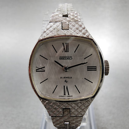 Seiko Watch Women Silver 21mm Dial Silver Tone Manual Round 117850 Runs1