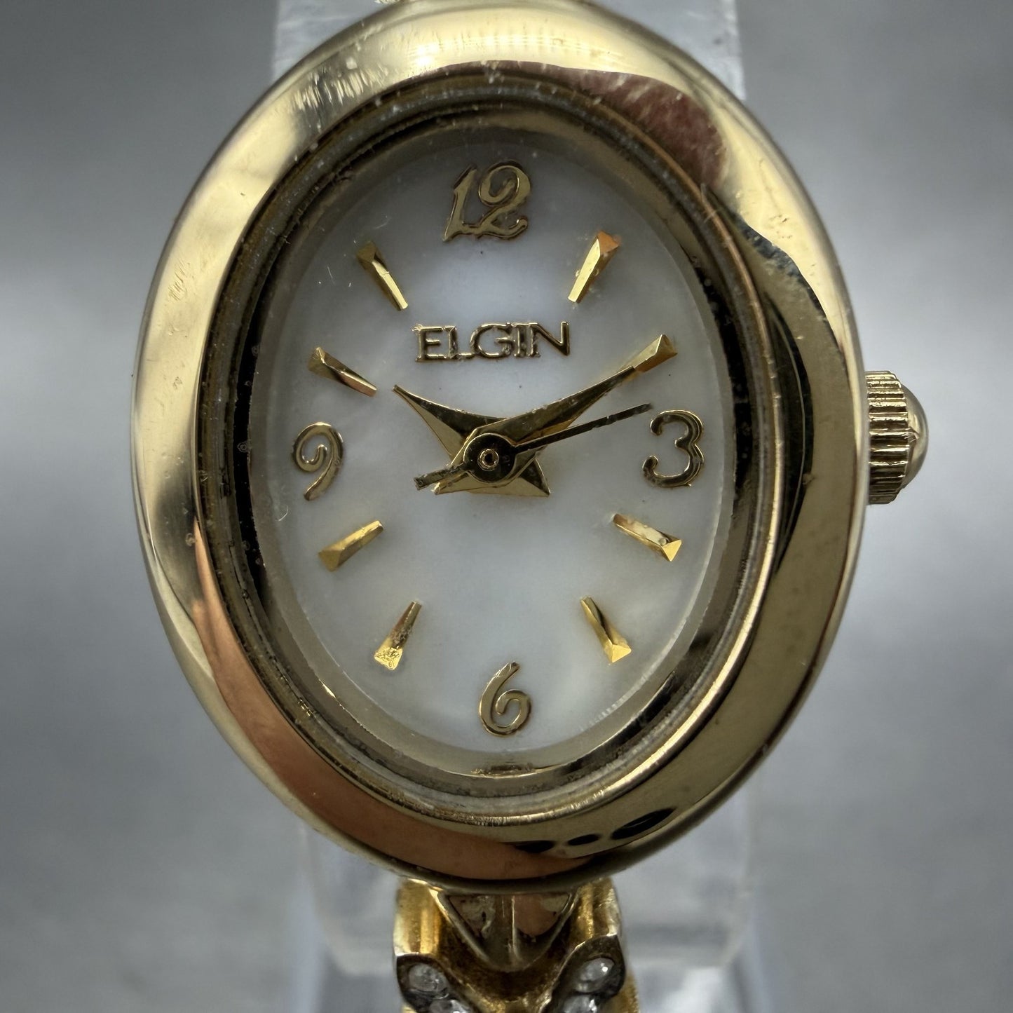 Elgin Watch Women 18mm MOP Dial Gold Tone Oval Ruby Diamond Bezel New Battery AB1
