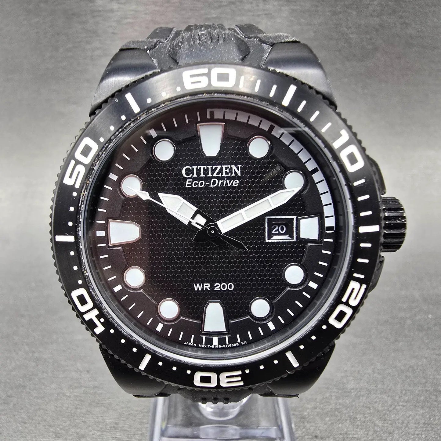 Citizen Eco-Drive Scuba Fin Watch Men 46mm Black Dial Black Date Round Works0