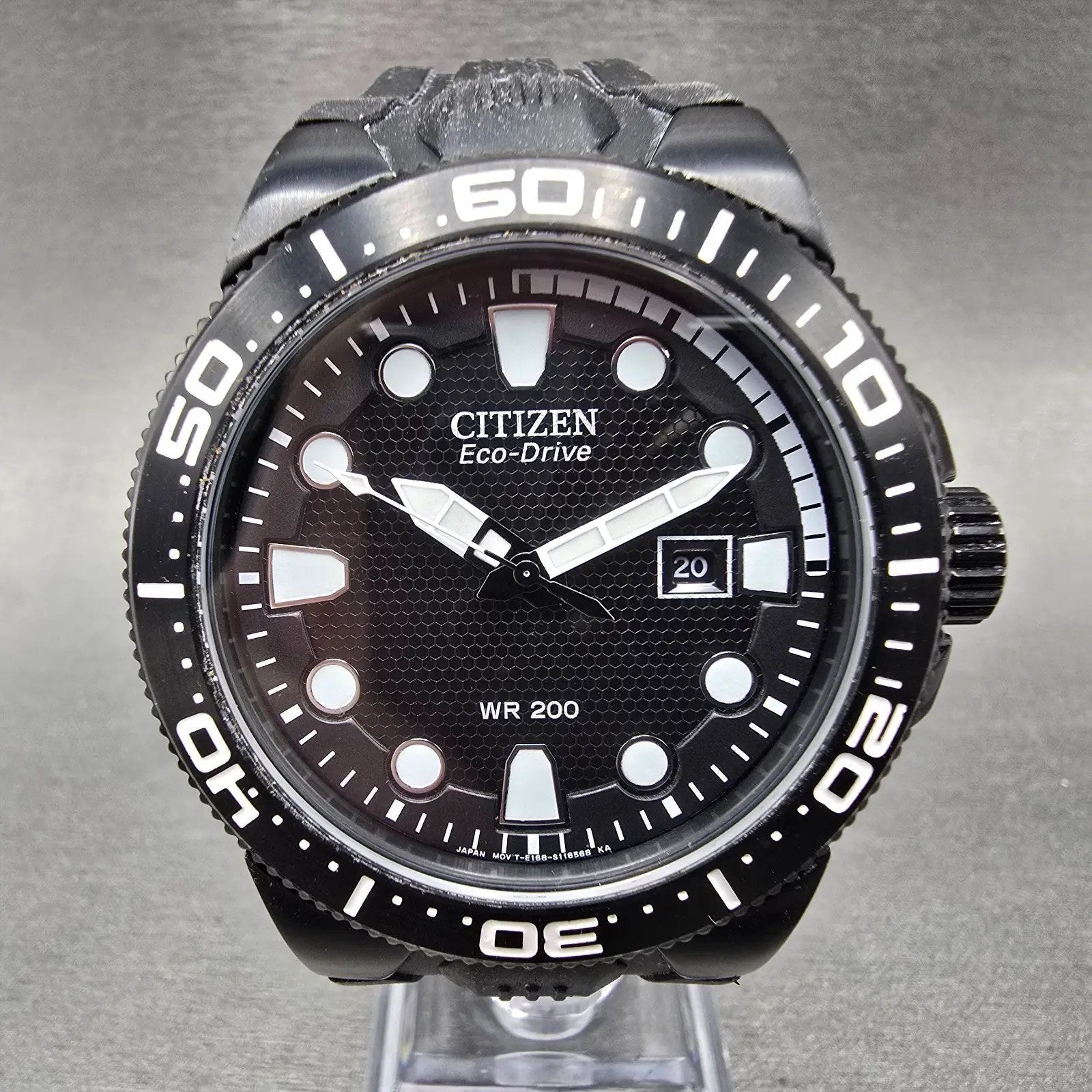 Citizen Eco-Drive Scuba Fin Watch Men 46mm Black Dial Black Date Round Works0