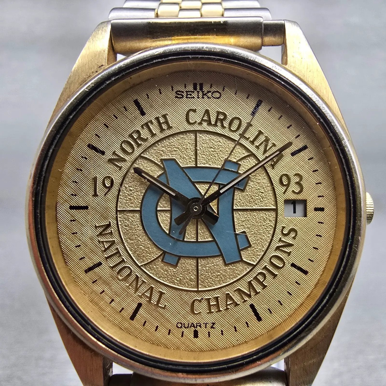 Seiko North Carolina Watch Men 40mm Champagne Dial Date 5Y23-8A19 New Battery1
