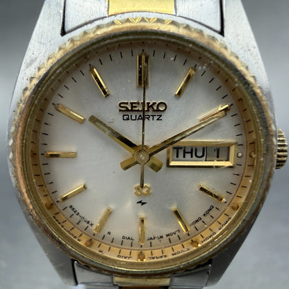 Seiko SQ Watch Women 25mm Silver Dial Two Tone Daydate Round 8523-0059 New Batte1