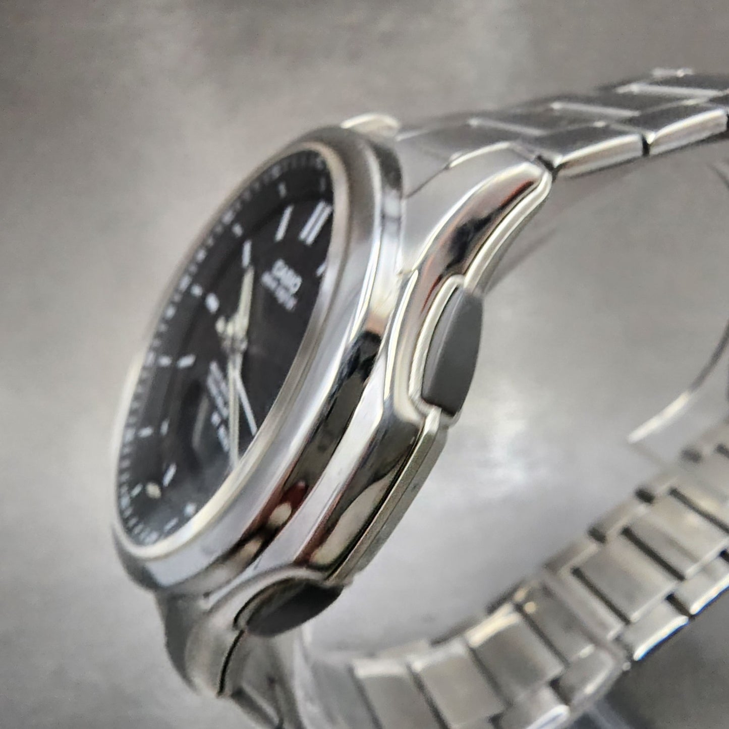 Casio Wave Ceptor Watch Men 42mm Black Dial Steel Solar Analog Digital Works B122