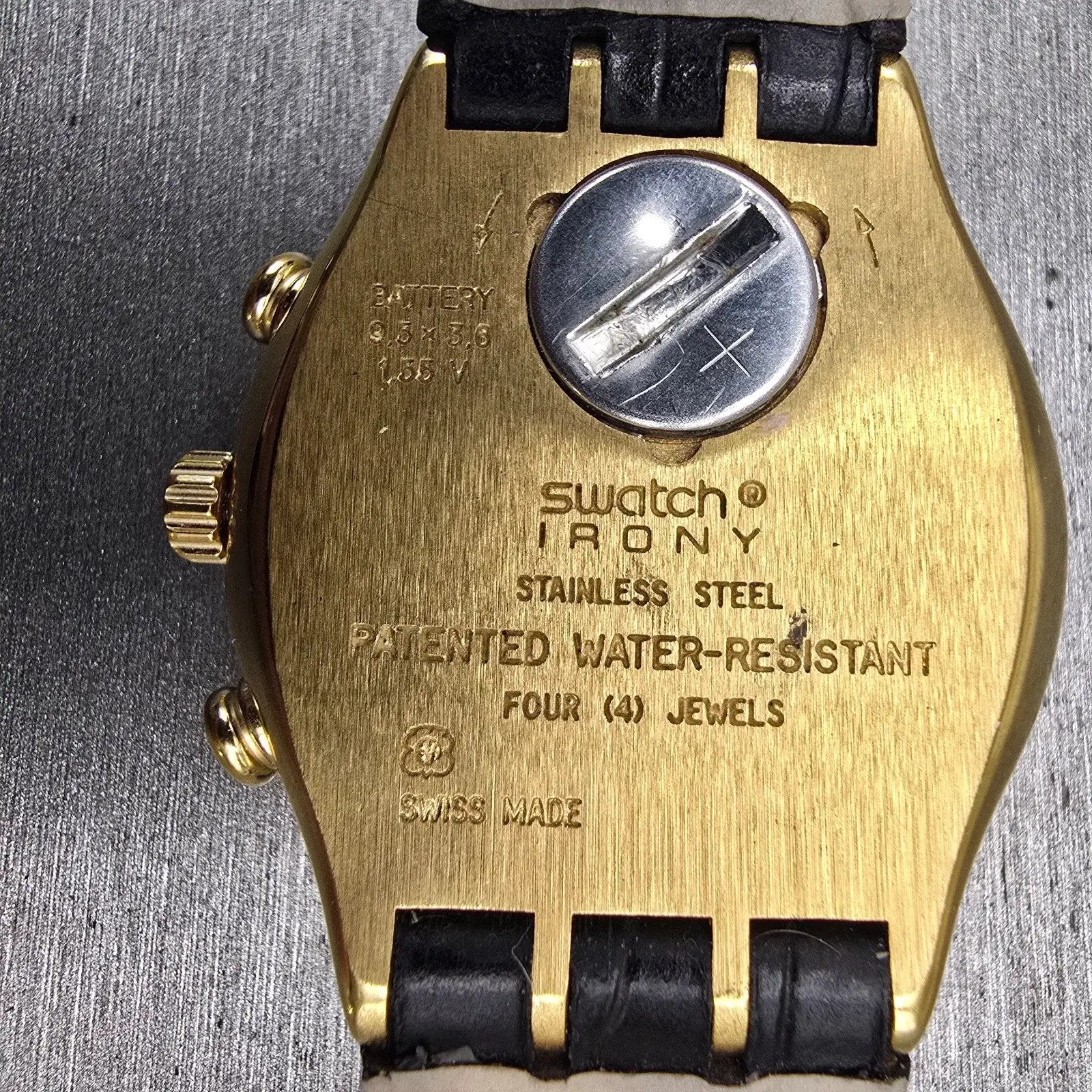 Swatch Irony GOLDFINGER Watch Men Black Dial Gold Case Chrono YCG401 New Battery10