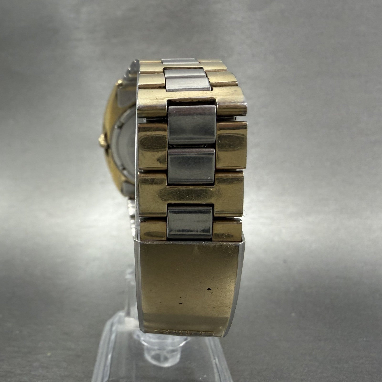 Seiko Automatic Watch Men 39mm Gold Dial Gold Tone Daydate Oval 70065009 Runs A7