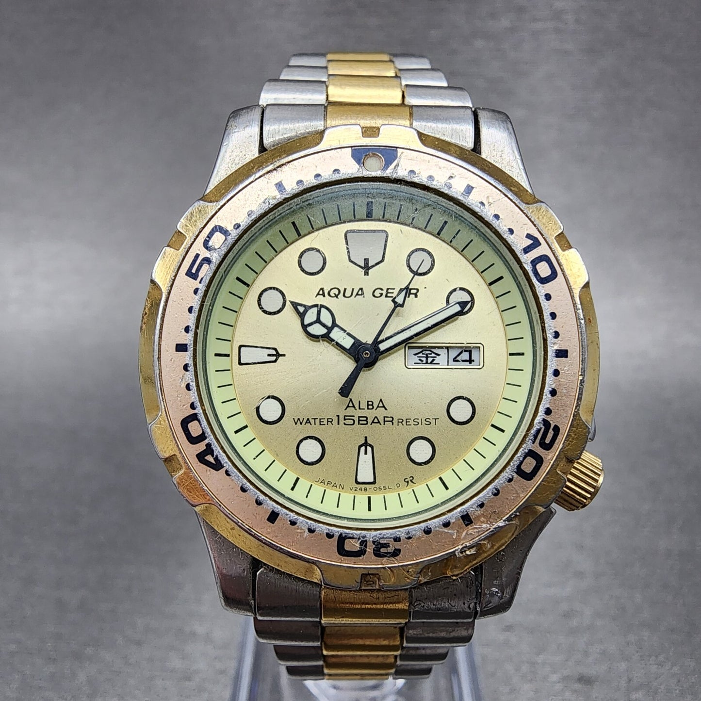 Seiko ALBA Aqua Gear Watch Women 31mm Champagne Dial Two Tone Daydate New Batt0