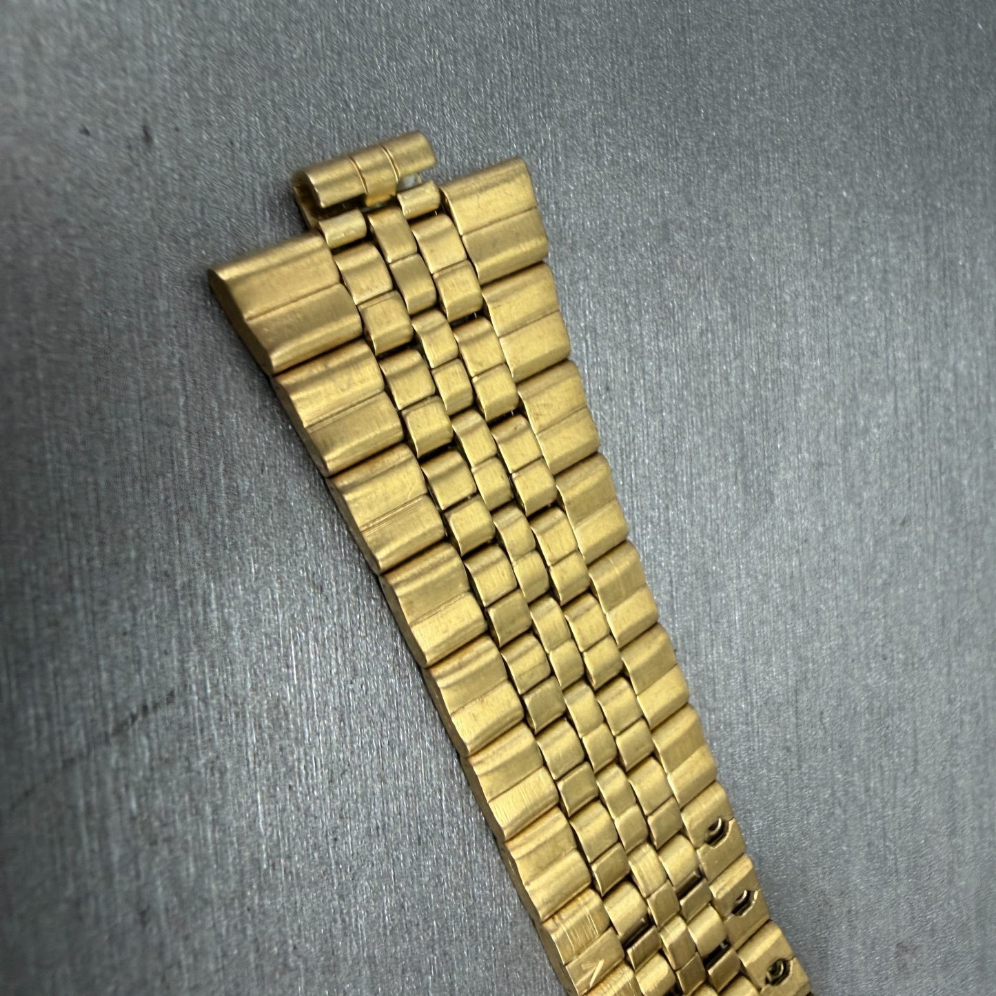 Seiko SQ Bracelet 20mm Stainless Steel Gold Tone Tri Folding Clasp VTG Japan GF311