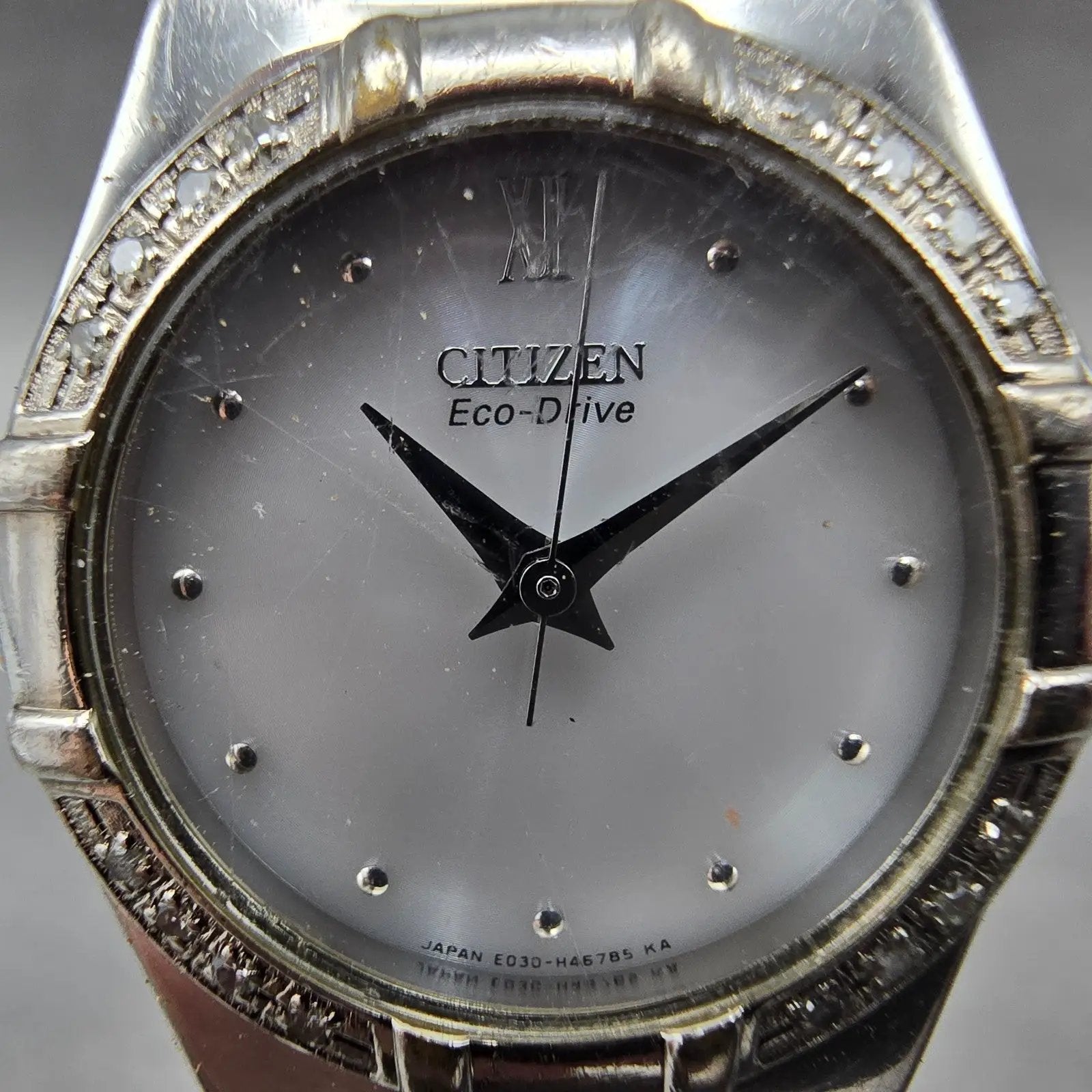 Citizen Eco-Drive Watch Women 26mm Silver Dial Silver Tone E030-H26639 Runs1