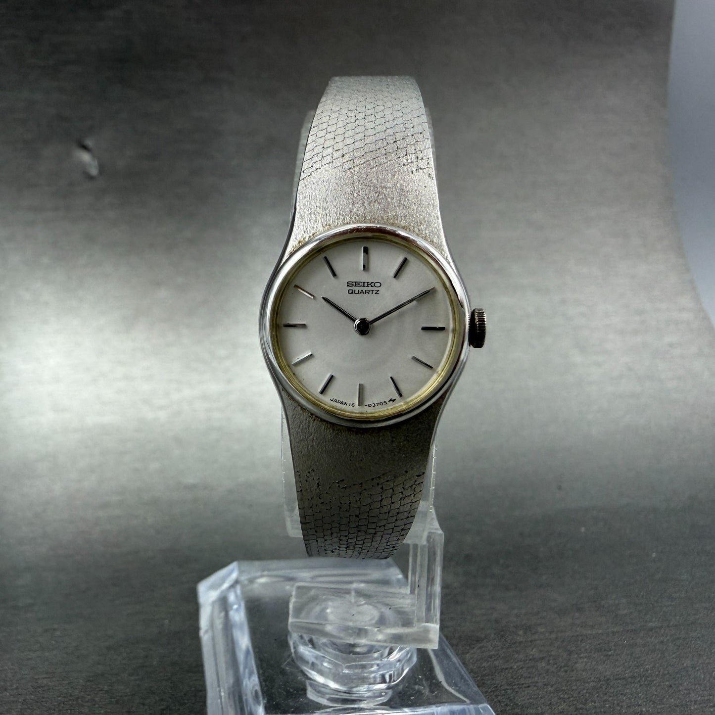Seiko Watch Women 19mm Silver Dial Silver Tone Round 16-0079 New Battery JYYF65