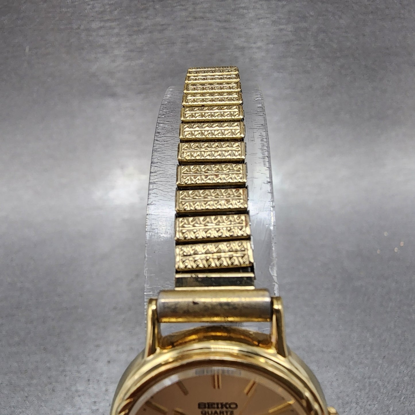 Seiko Watch Women 23mm Champagne Dial Gold Tone Round 54210060 New Battery4