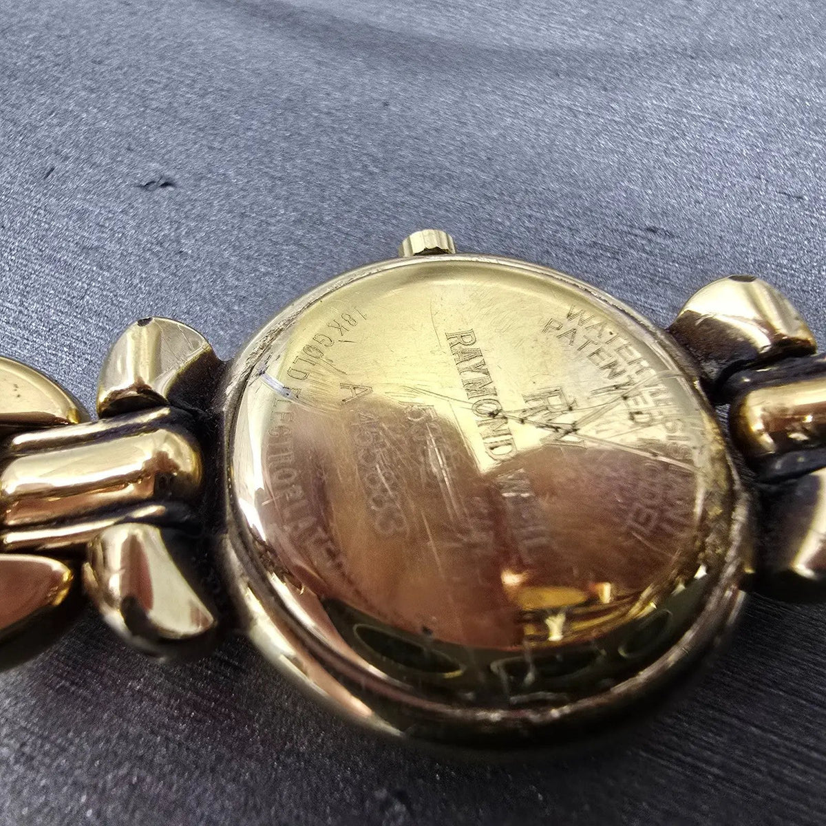 Raymond Weil Watch Women 24mm Gold Dial Gold Plated Round 5355 New Battery9