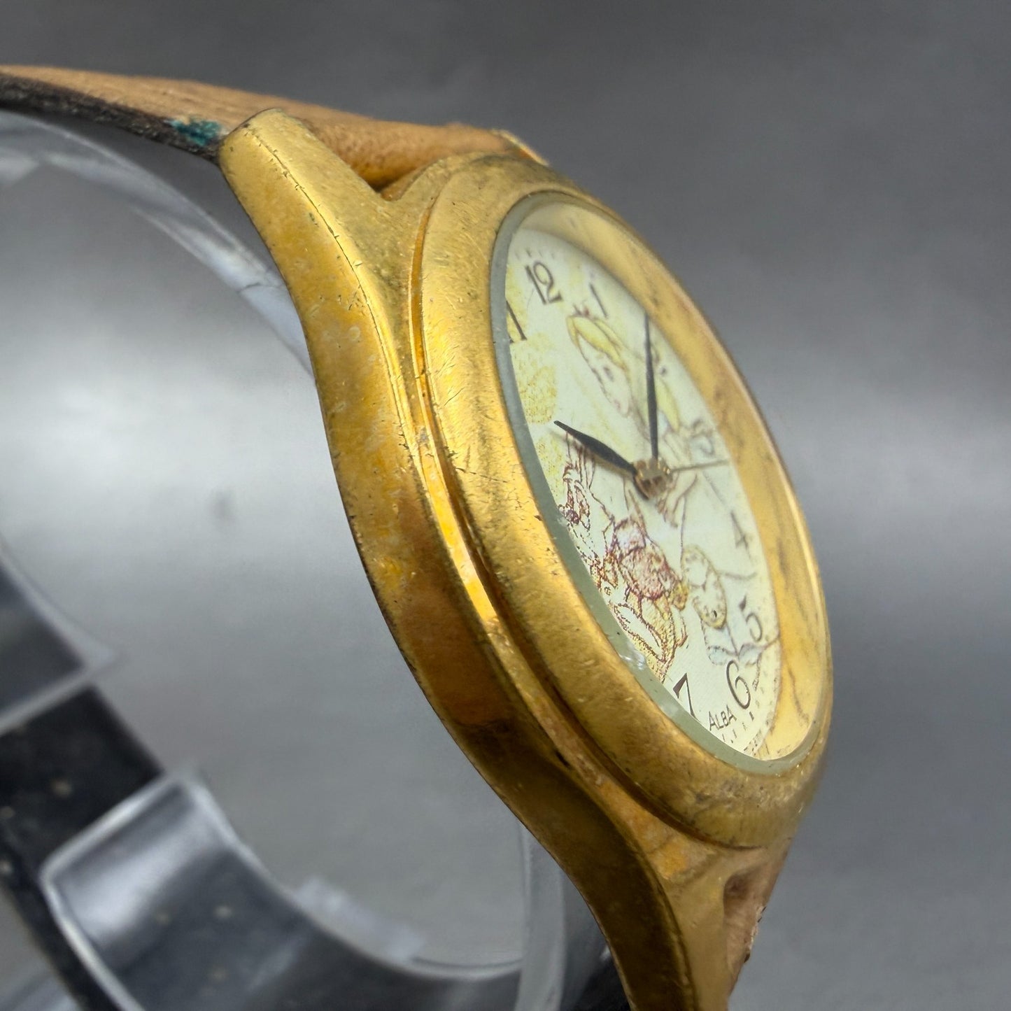 Seiko Alba Alice in Wonderland Watch Men 33mm Cream Dial Gold Tone New Battery3