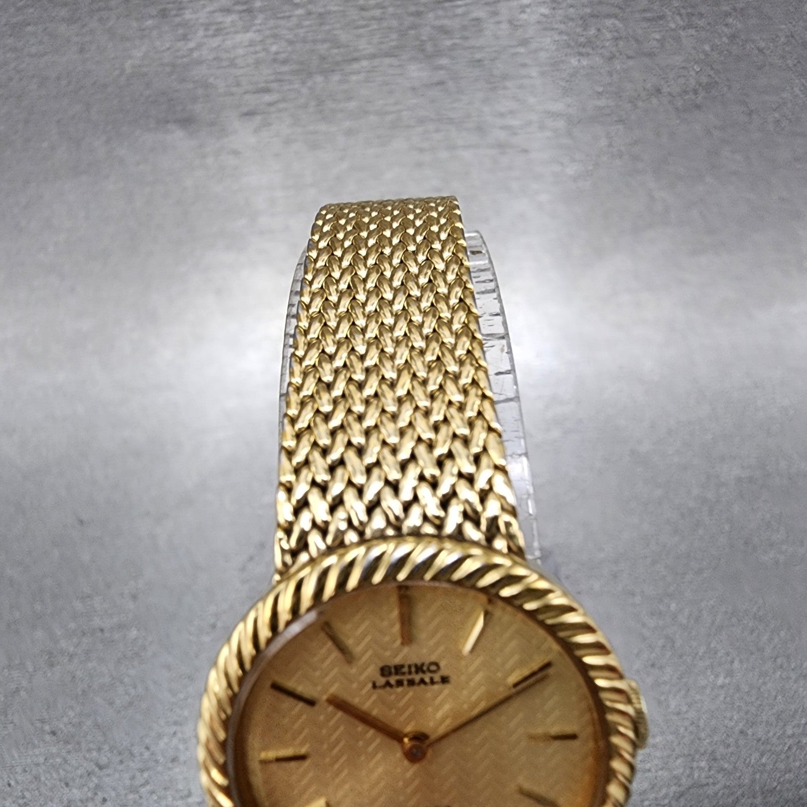 Seiko Lassale Watch Women 22mm Champagne Dial Gold Tone 14000479 New Battery4