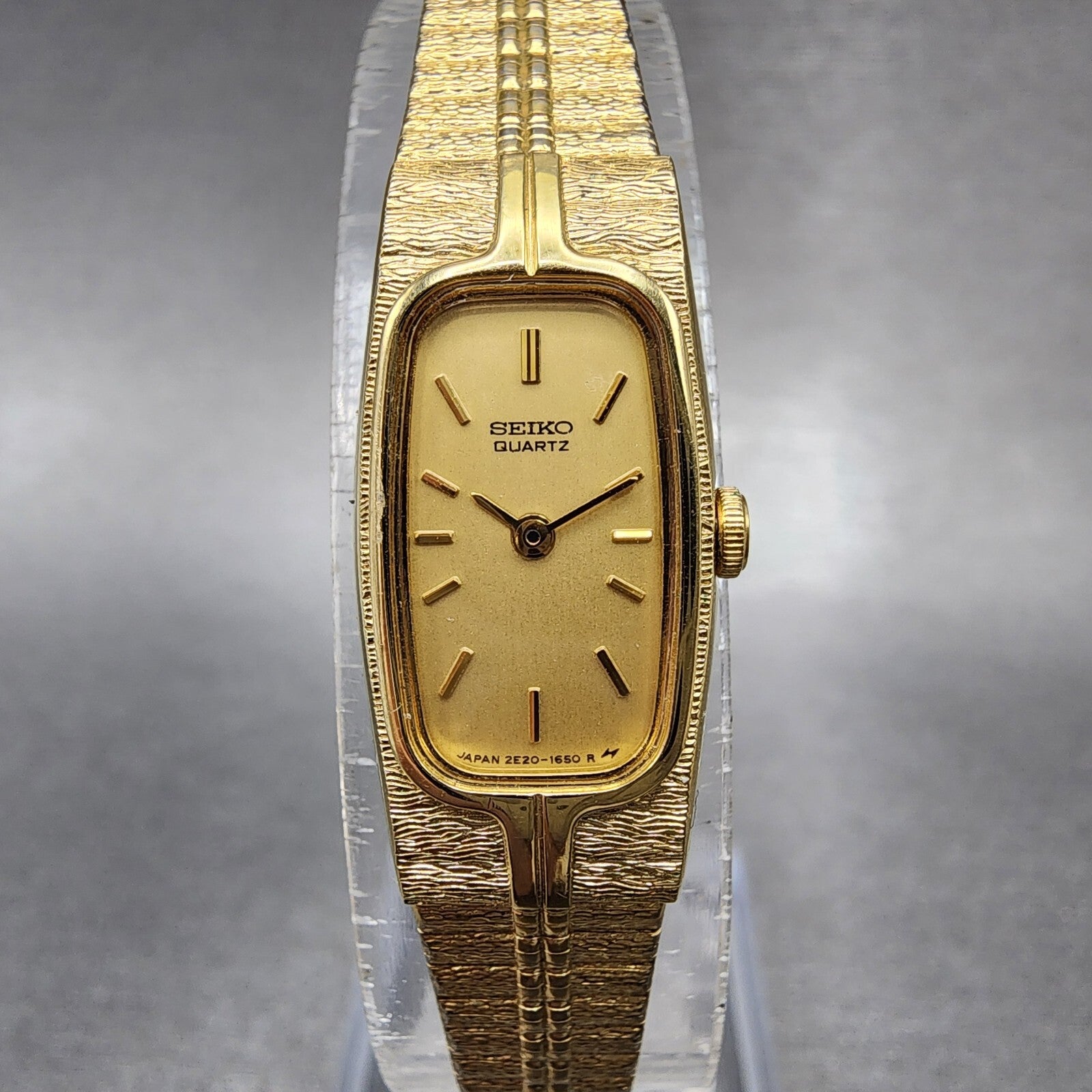 Seiko Tank Watch Women 13mm Gold Dial Gold Tone Rectangle 2E206259 New Battery0