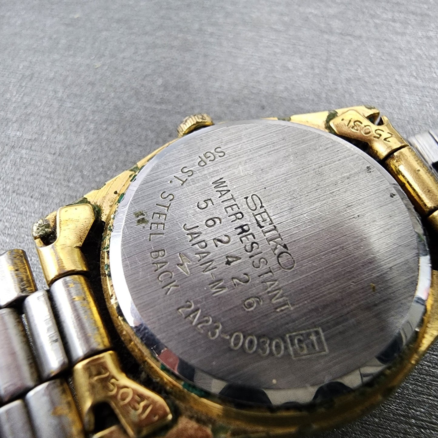 Seiko SQ Watch Women 24mm Champagne Dial Gold Tone Daydate 2a230030 New Battery9