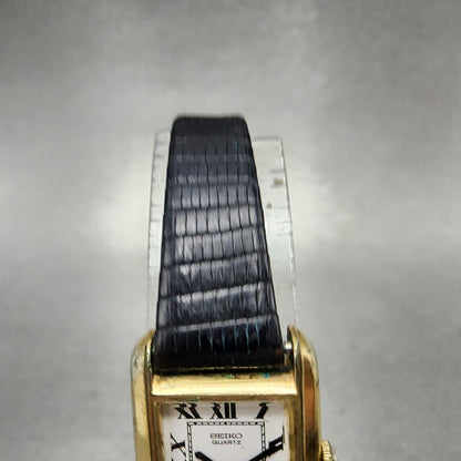 Seiko Tank Watch Women 17mm White Dial Gold Tone Rectangle 1400-8069 New Battery