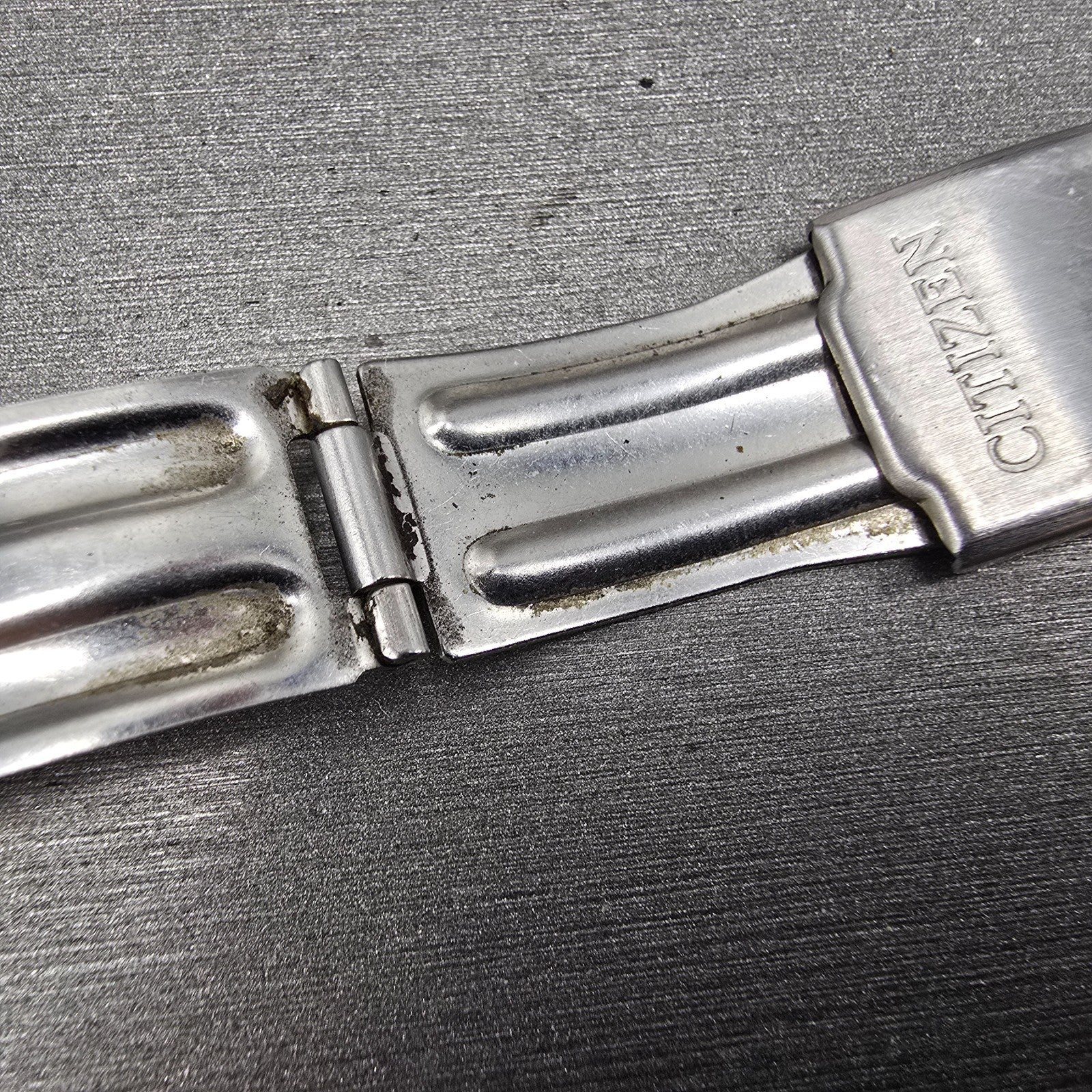 Citizen Bracelet 18mm Stainless Steel Two Tone Tri Folding Clasp VTG READ!!!!!!!9