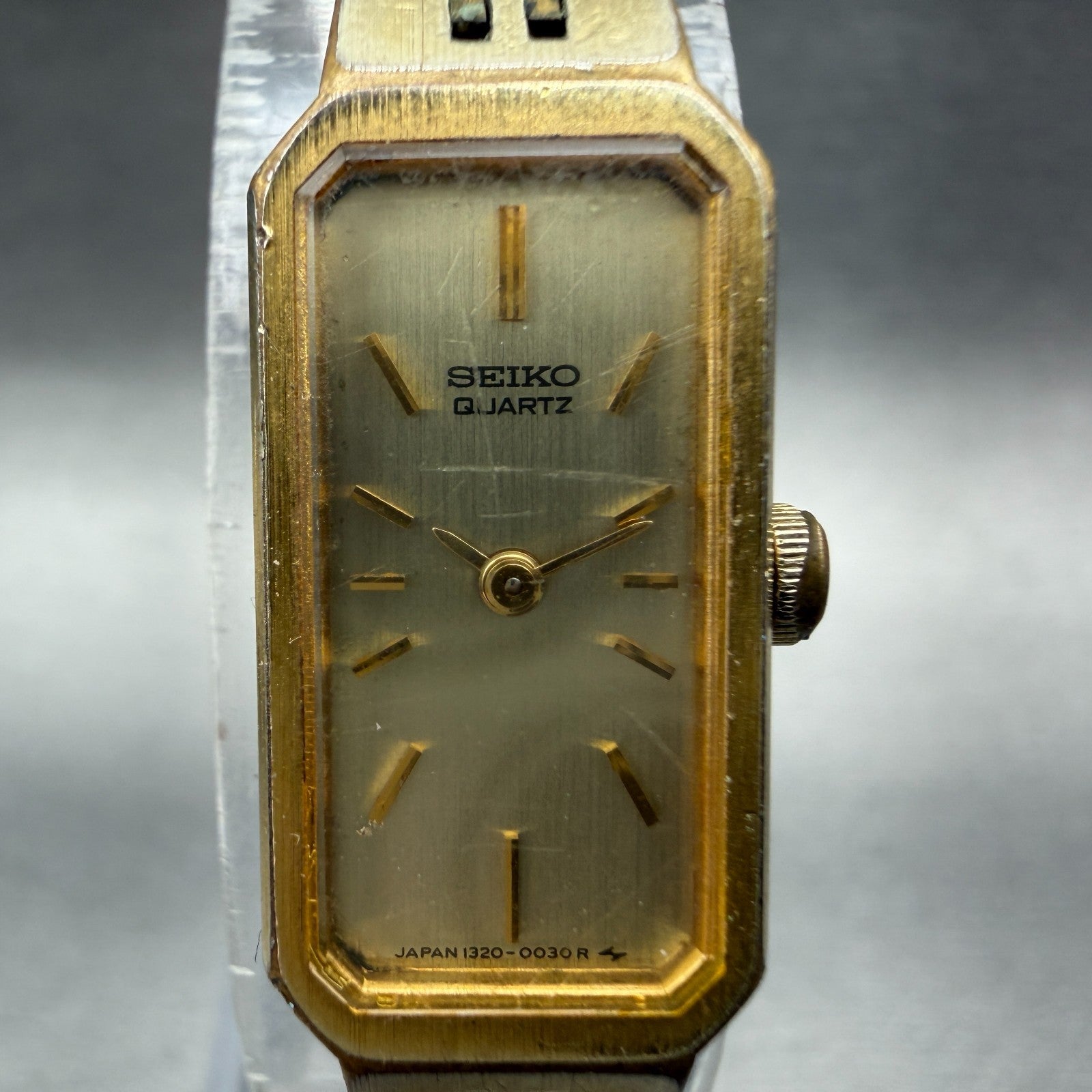 Seiko Watch Women 12mm Champagne Dial Gold Tone 1320-5029 New Battery Vintage 541