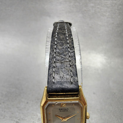 Seiko Tank Watch Women 18mm Gray Dial Gold Tone Rectangle 73206160 New Battery4