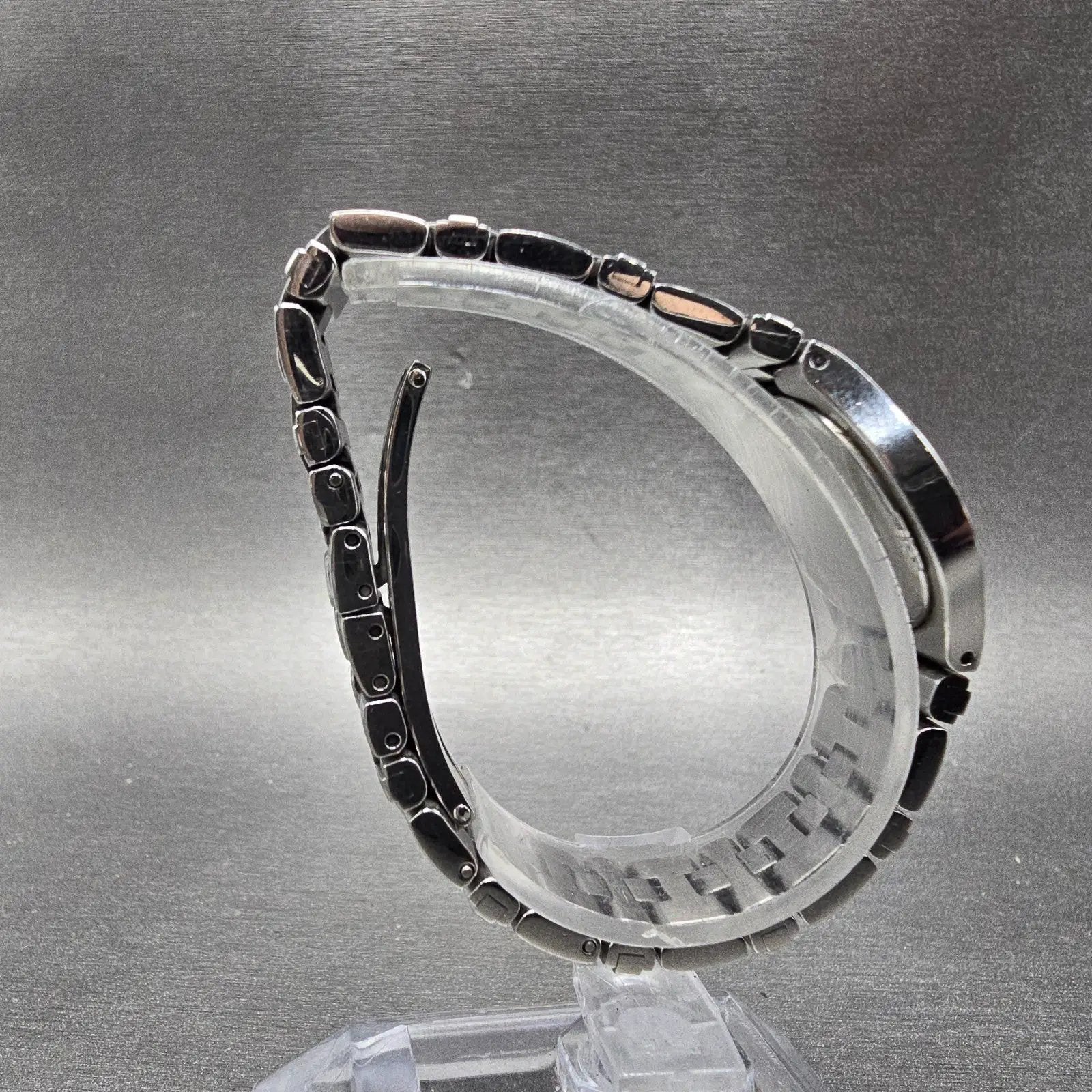 Movado Museum Watch Women 24mm Black Dial Silver Tone 84 E4 1844 New Battery6