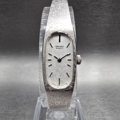 Seiko Watch Women 13mm Silver Dial Silver Tone Oval 1320-5009 New Battery0