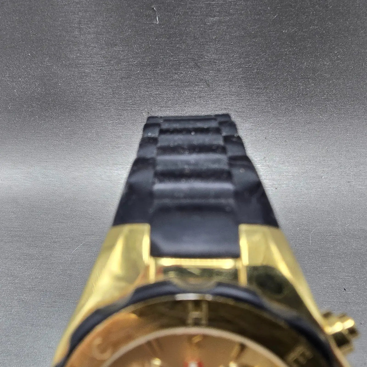 Michele Tahitian Chronograph Watch Women 40mm Black Dial Gold Date New Battery4