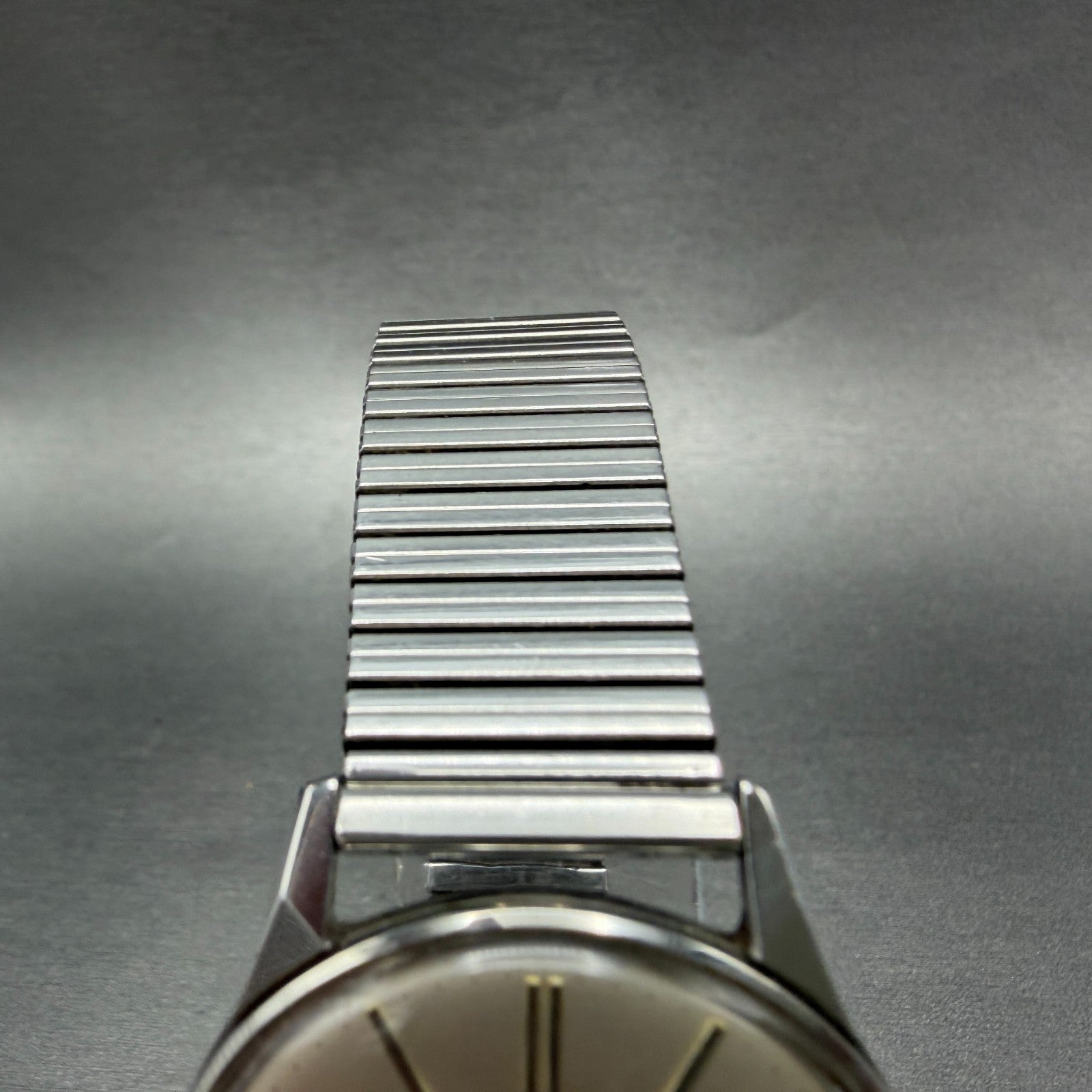Seiko Liner Watch Men 35mm Silver Dial Silver Tone Round Manual 15016E Runs VTG4