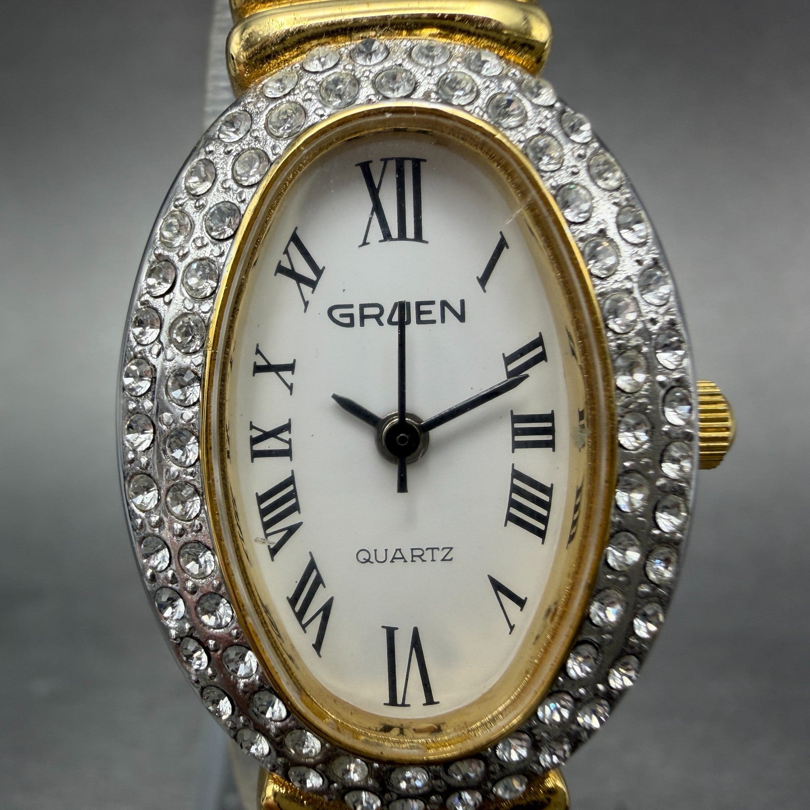 Gruen Watch Women 21mm White Dial Gold Tone Oval Crystal bezel New Battery1