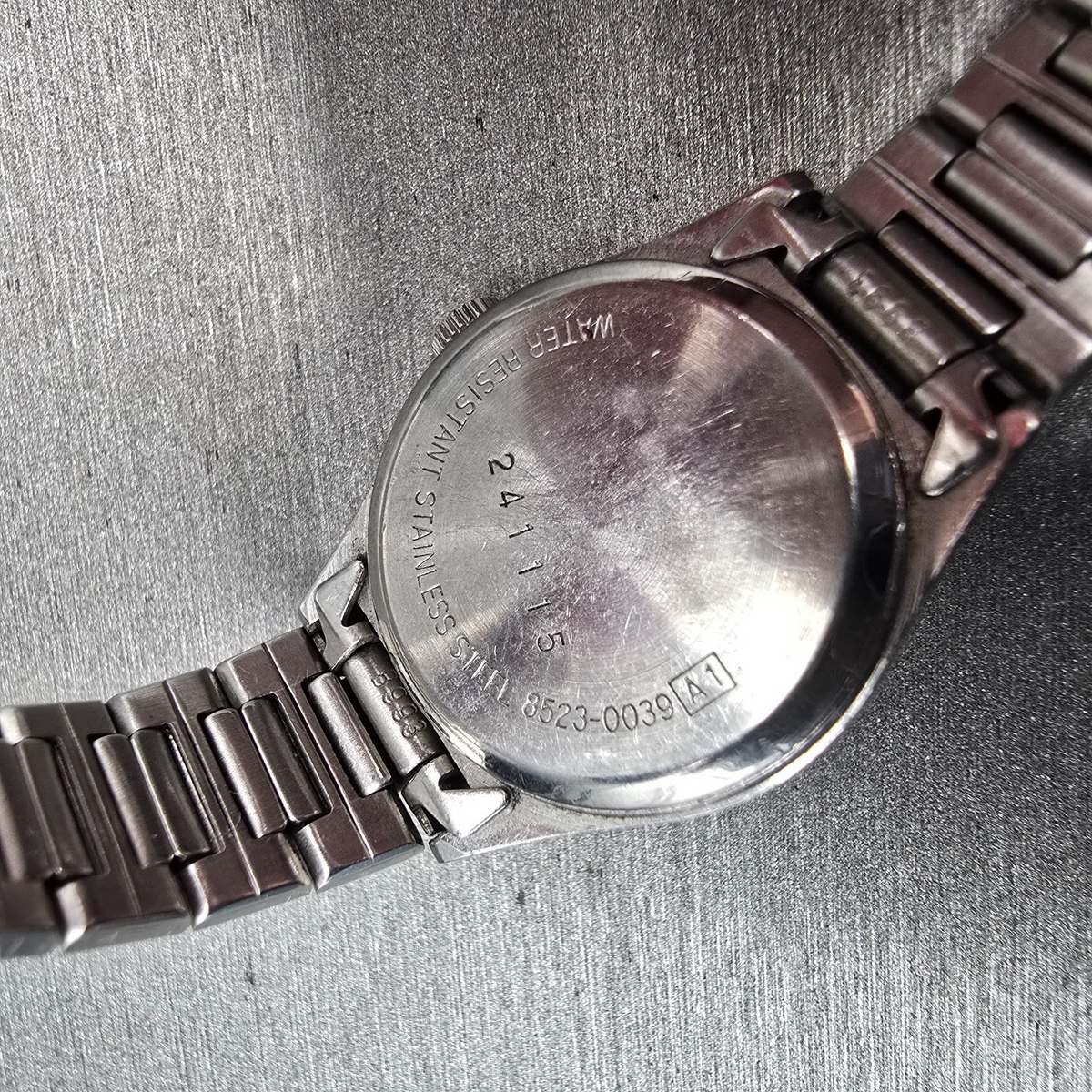 Seiko SQ Watch Women 23mm Silver Dial Silver Tone Daydate 3523-0039 New Battery)10