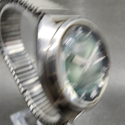 Seiko 5Actus Watch Men 37mm Green Dial Silver Tone Daydate 7019-7210 Runs READ!!