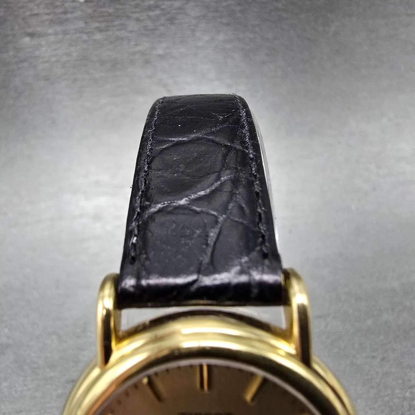 Tissot Carson Watch Women 27mm Gold Dia 18K Gold Case Date T71.3.129.21 New Batt4