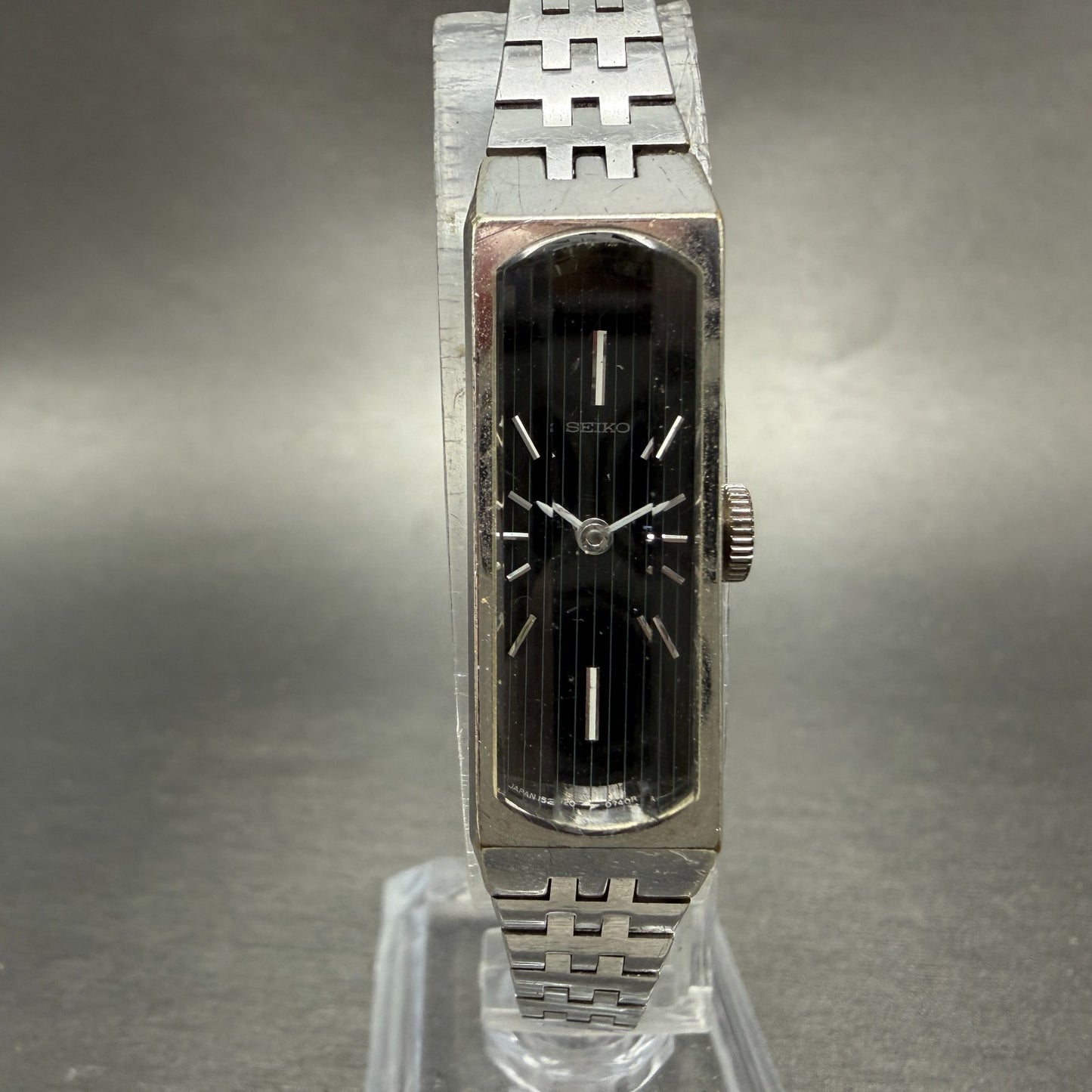 Seiko Watch Women 13mm Black Dial Silver Tone Rectangle Manual 1520-3670 PARTS0