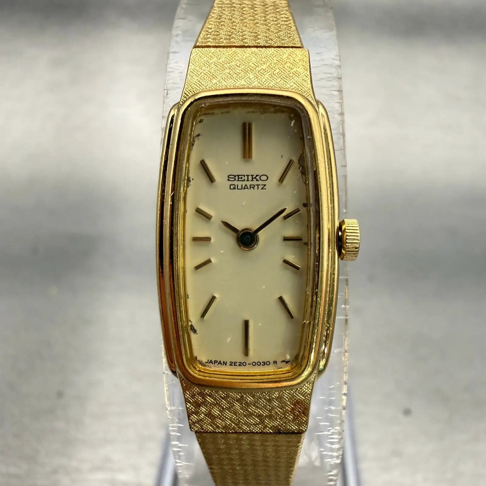 Seiko Watch Women 13mm Champagne Dial Gold Tone Rectangle 2E20-5019 New Battery0