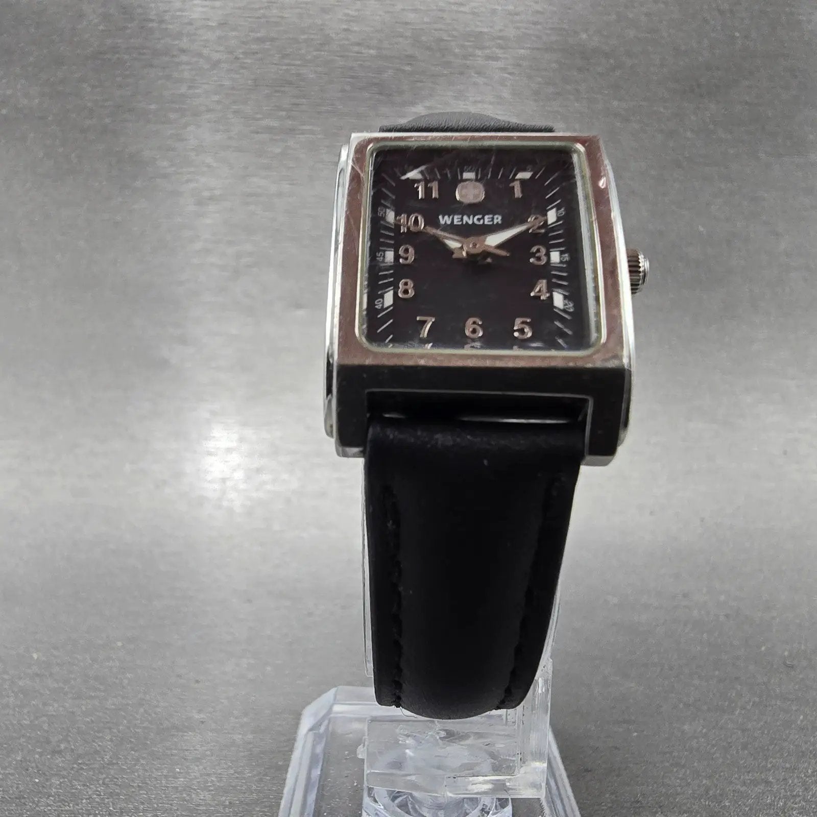 Wenger Swiss Military Tank Watch Women 20mm Black Dial Silver Tone 7511X New Bat5