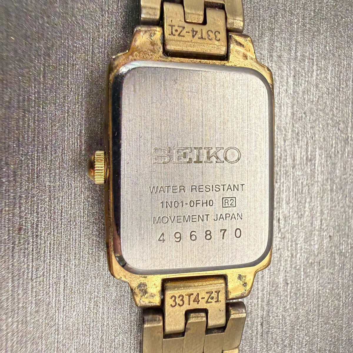 48302295