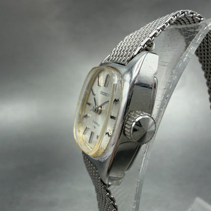 Seiko Tank Watch Women 17mm Silver Dial Silver Tone manual 1104-3210 Runs2